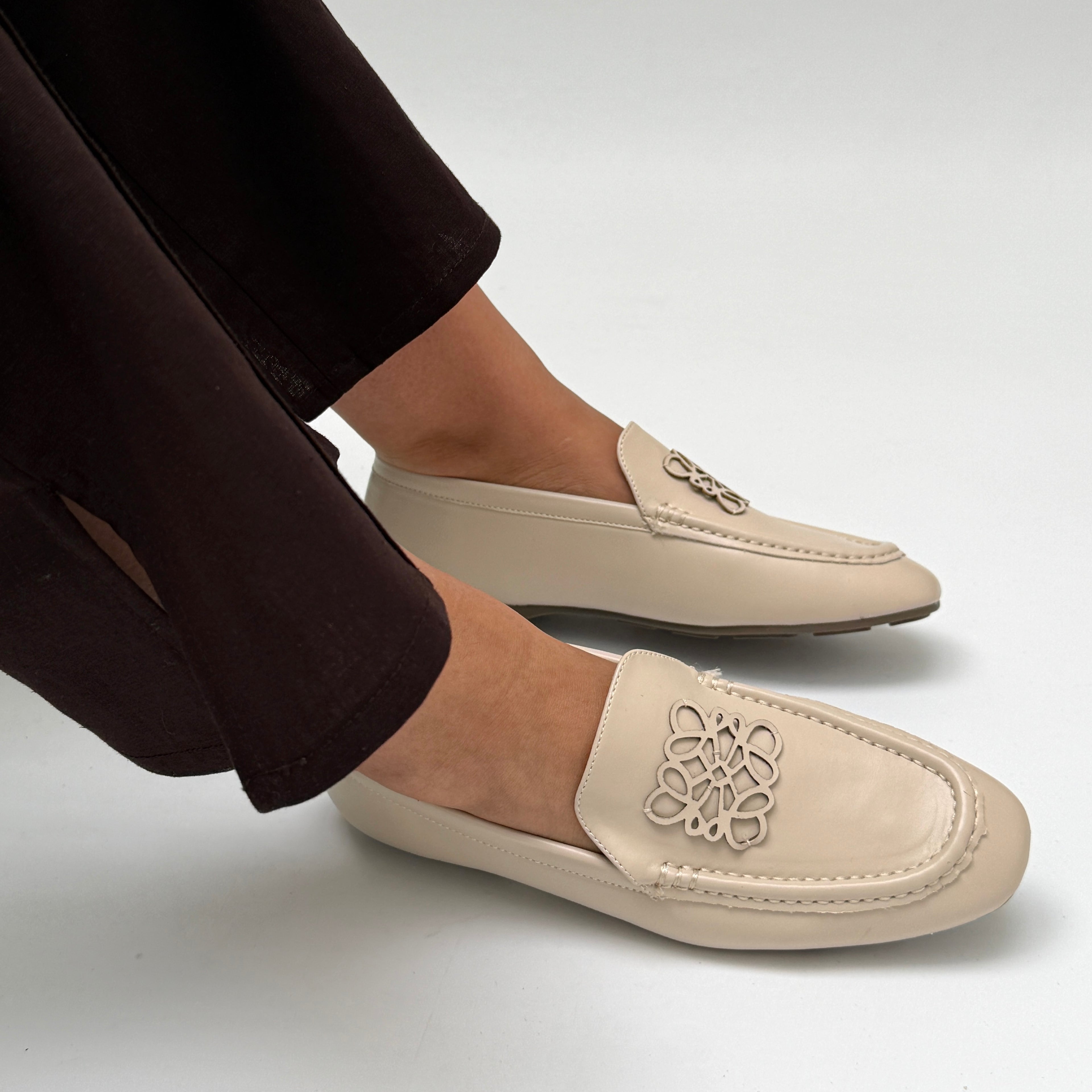 Rubra beige
