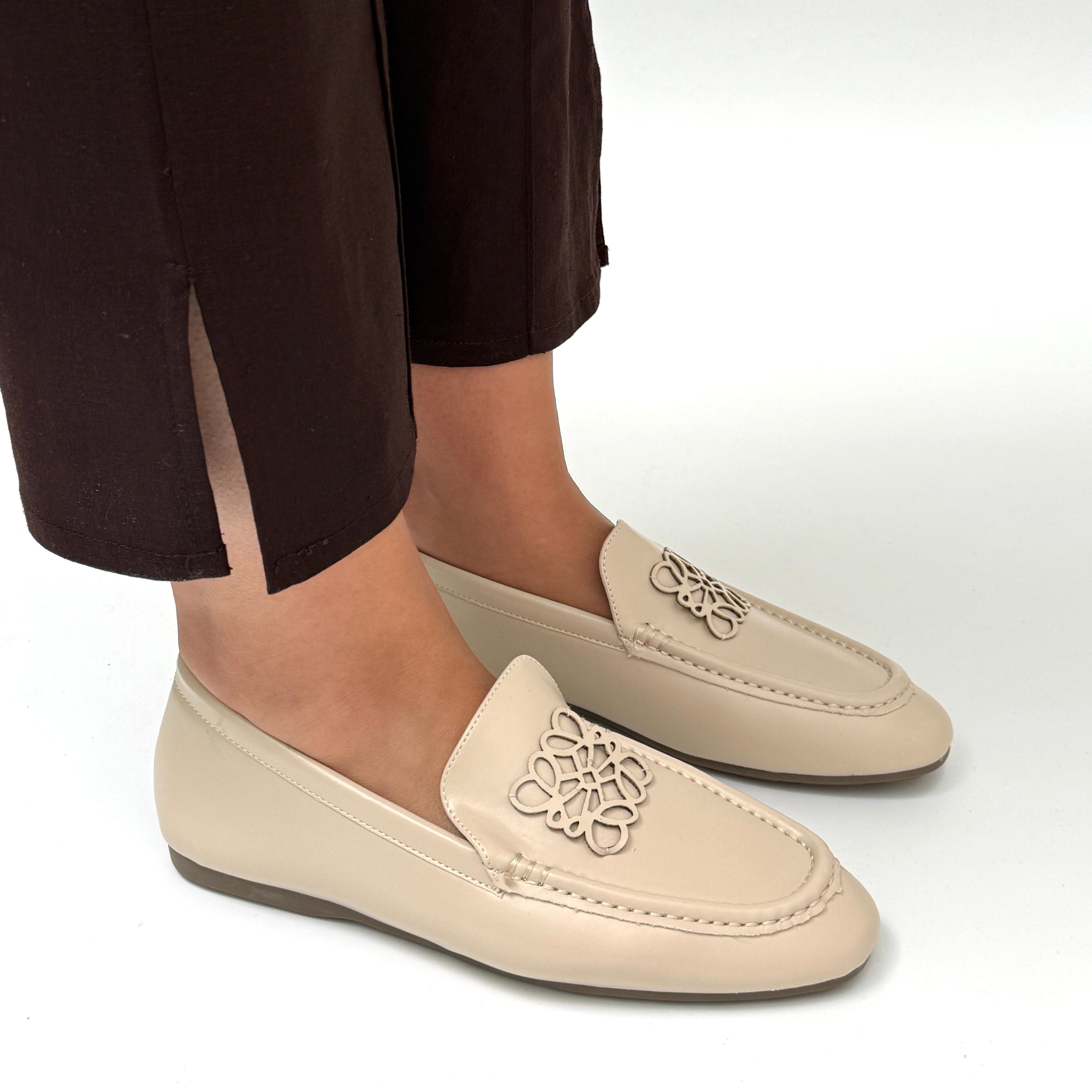 Rubra beige